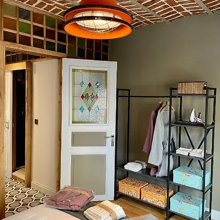 Renovated Building Classic Flats By Bttaco Istanbul
